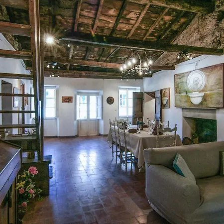 Appartement 3 Bedroom In Stazzema