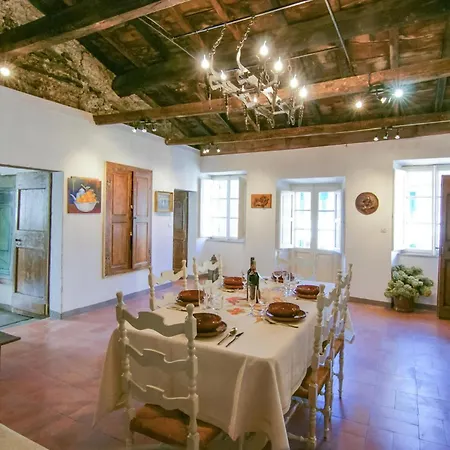 Appartement 3 Bedroom In Stazzema