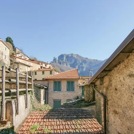 3 Bedroom In Stazzema