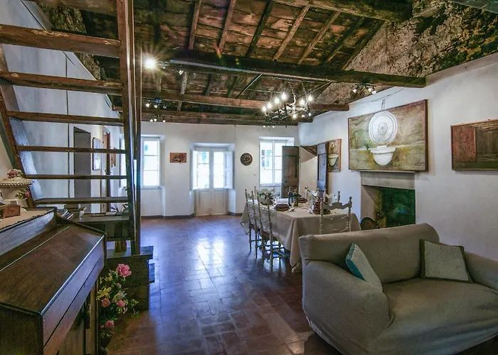 Апартаменты 3 Bedroom In Stazzema